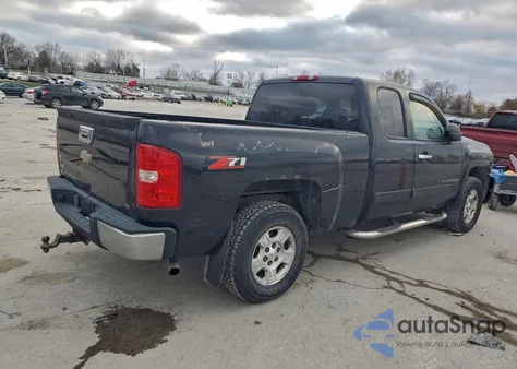 2008 Chevrolet Silverado C1500 z USA, uszkodzony, nr VIN 2GCEC190381287632